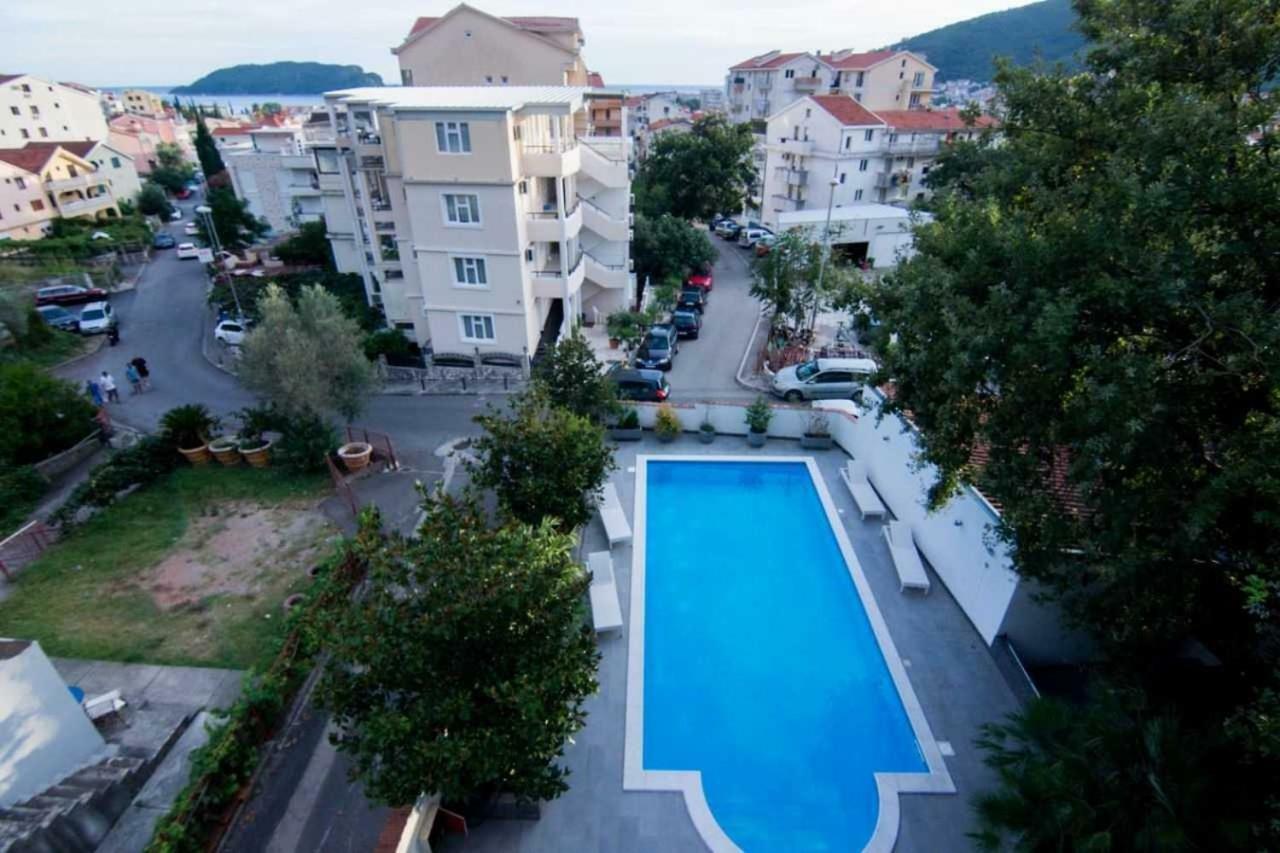 Lux Ivan Villa *